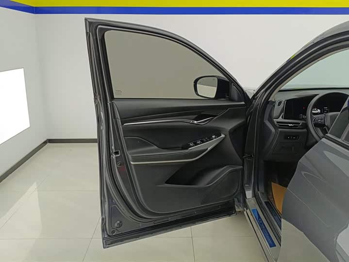 Фото 7 - Changan CS75 Plus