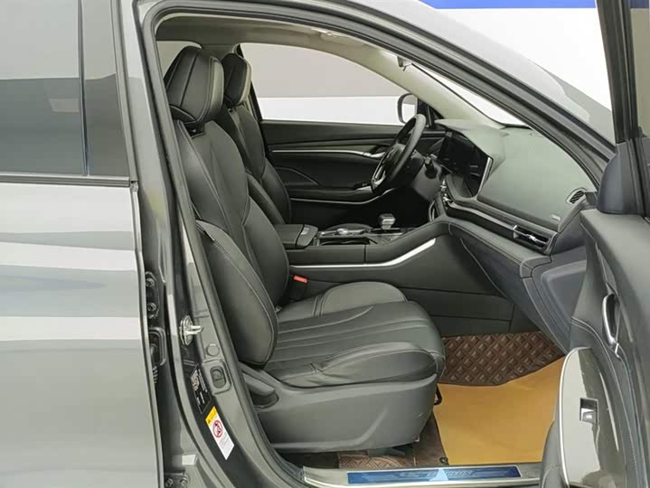 Фото 8 - Changan CS75 Plus