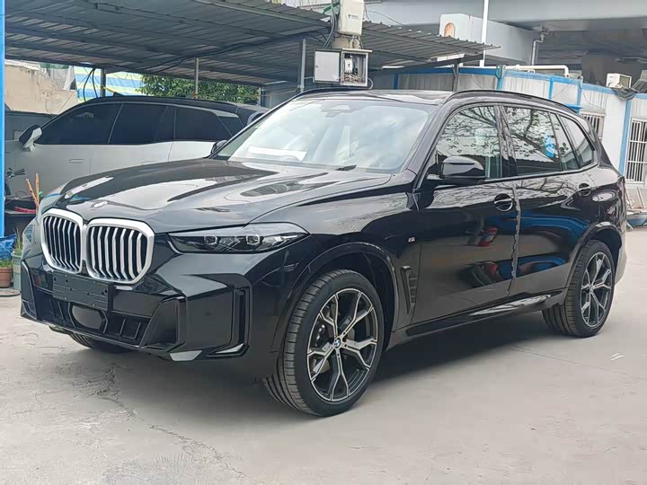 Фото 1 - BMW X5