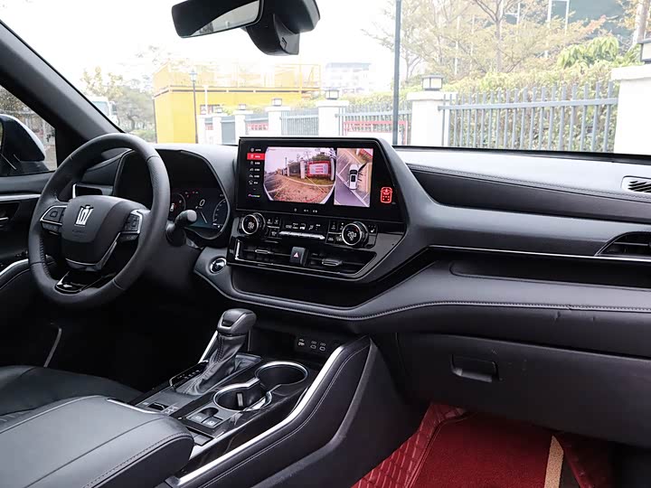 Фото 7 - Toyota Crown Kluger