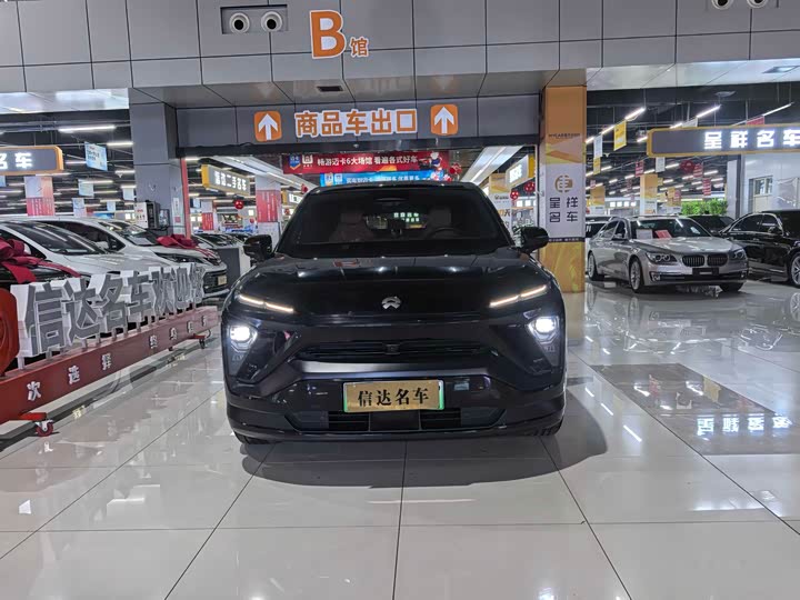 Фото 2 - Nio EC6