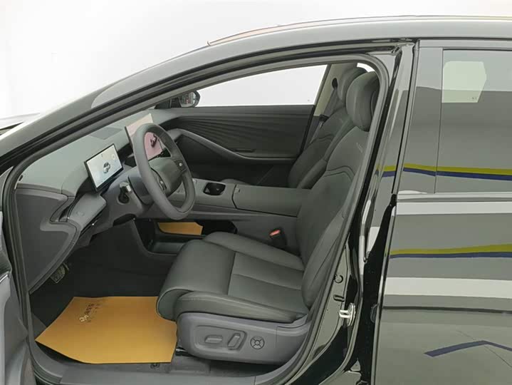 Фото 9 - Nissan N6