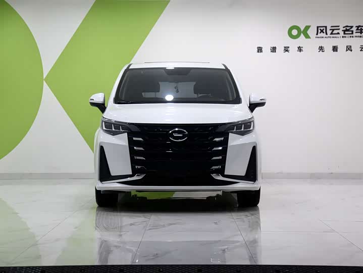 Фото 2 - GAC Trumpchi M6