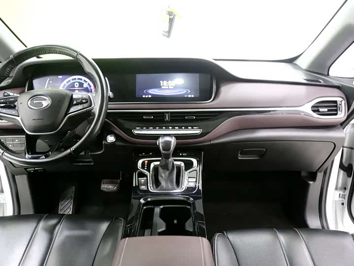 Фото 7 - GAC Trumpchi M6
