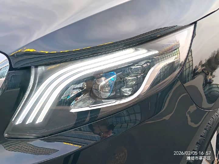 Фото 9 - Mercedes-Benz Vito