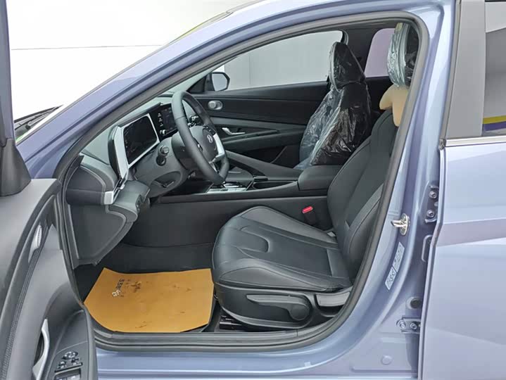 Фото 9 - Hyundai Elantra N line