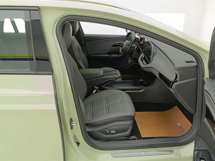 Фото 8 - Hongqi EH7