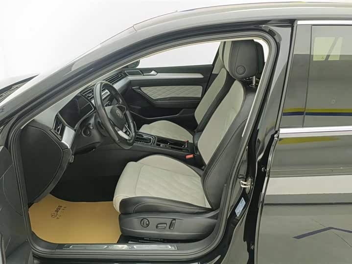 Фото 9 - Volkswagen Magotan