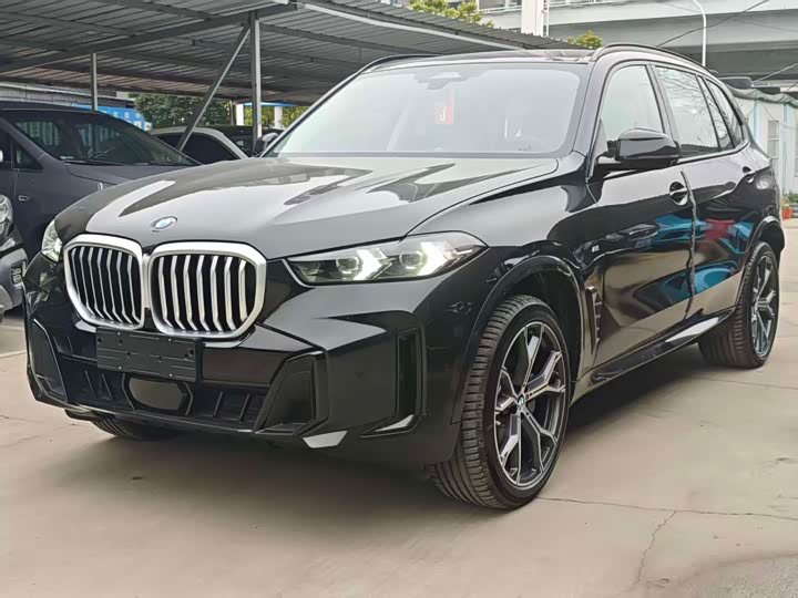 Фото 1 - BMW X5