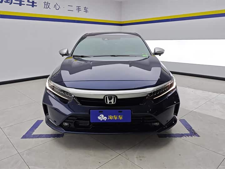 Photo 2 - Honda Inspire