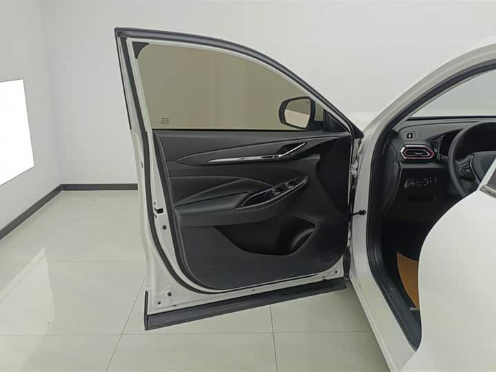 Фото 7 - Changan Oshan X5