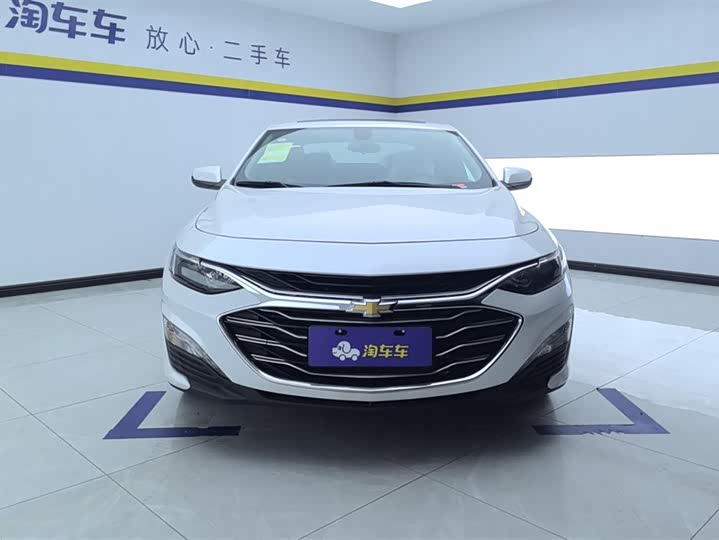 Фото 2 - Chevrolet Malibu XL