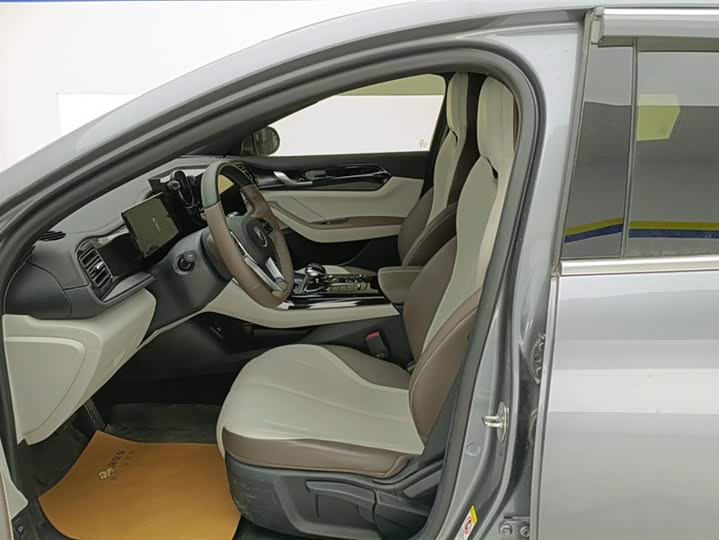 Фото 9 - BYD Qin Plus