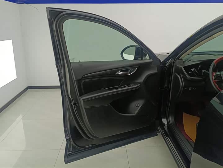 Фото 7 - Buick Envision Plus