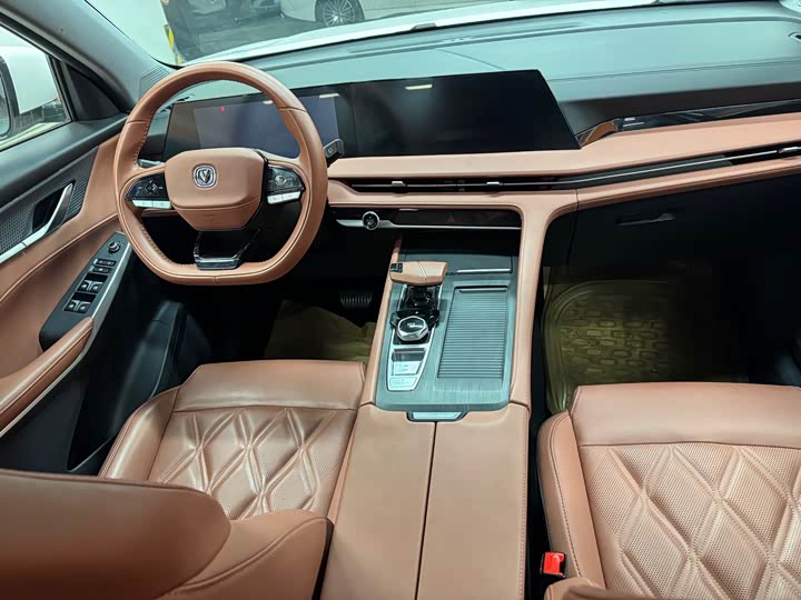 Фото 6 - Changan CS75 Plus