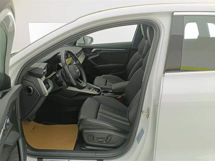 Фото 9 - Audi A3