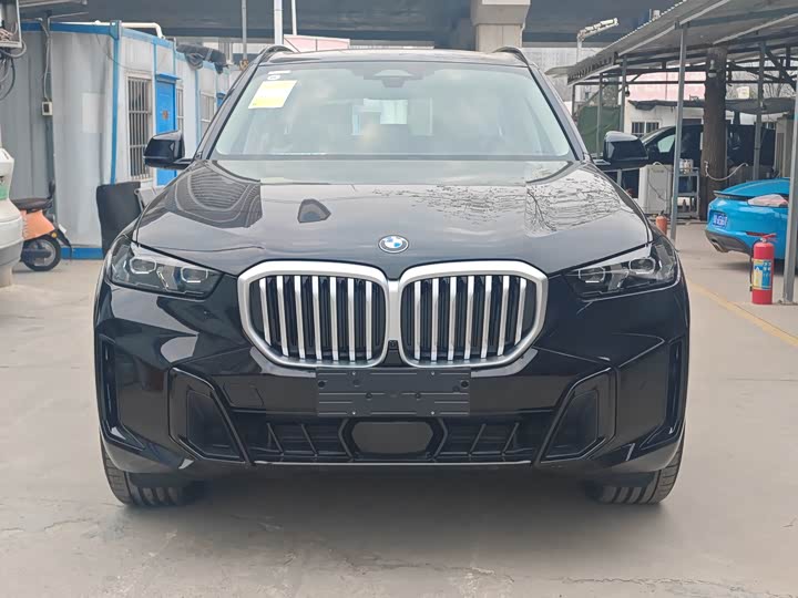 Фото 2 - BMW X5