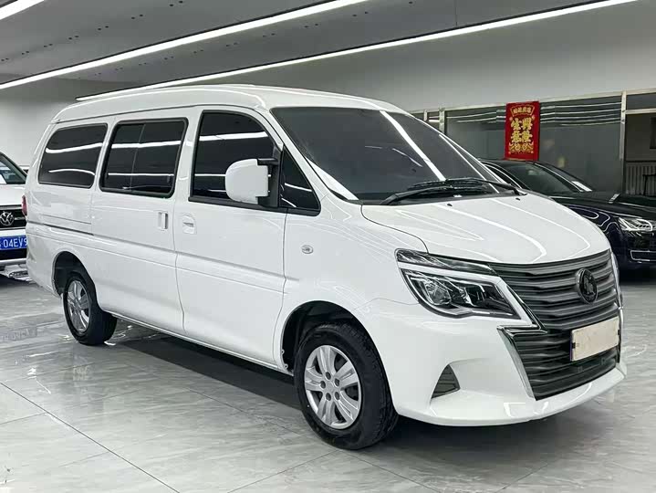 Фото 3 - Dongfeng Forthing Lingzhi M5