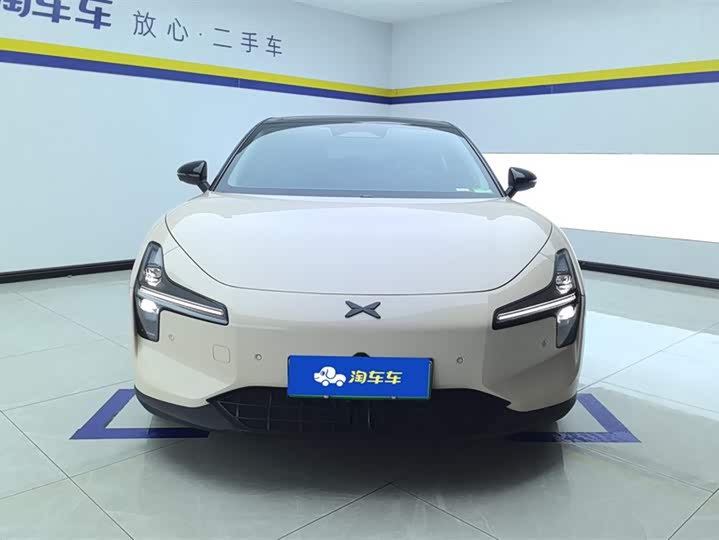 Фото 2 - XPeng Mona M03