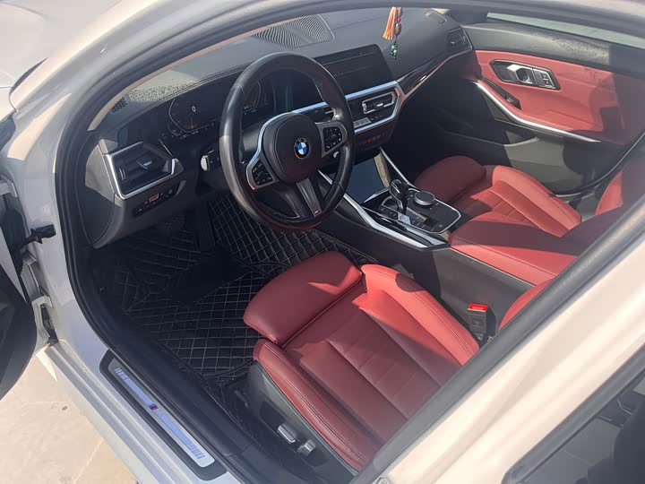 Фото 9 - BMW 3 Series