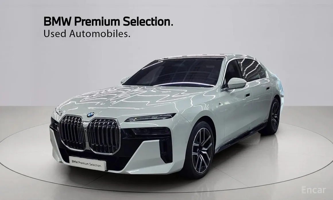 Фото 1 - BMW 7 Series