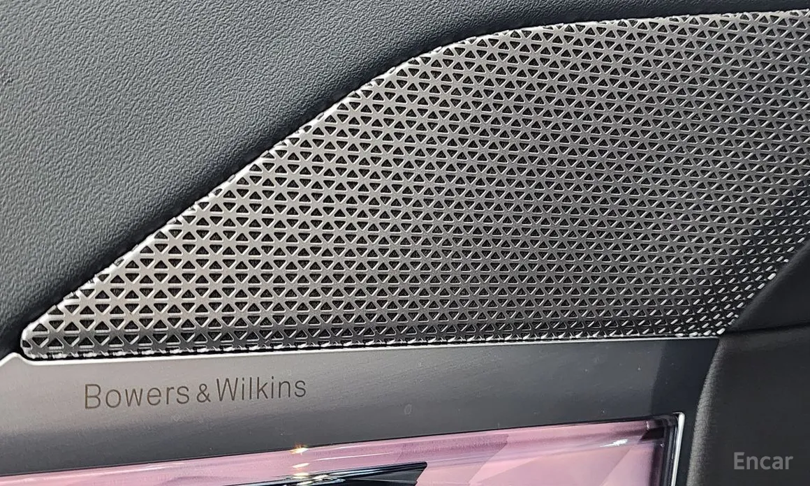 Фото 15 - BMW 7 Series