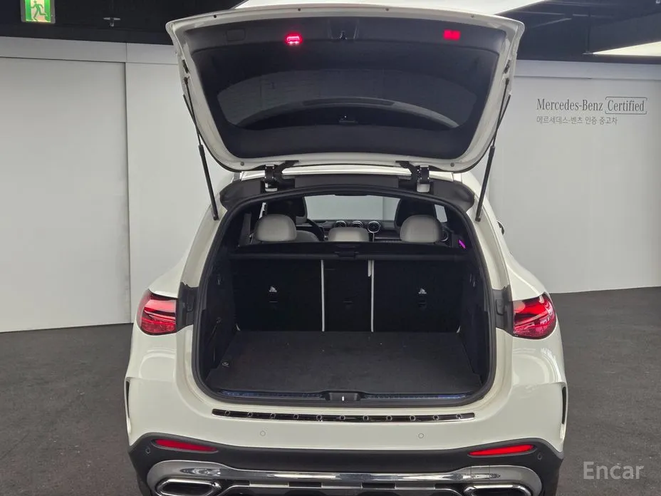 Фото 17 - Mercedes-Benz GLC-Class