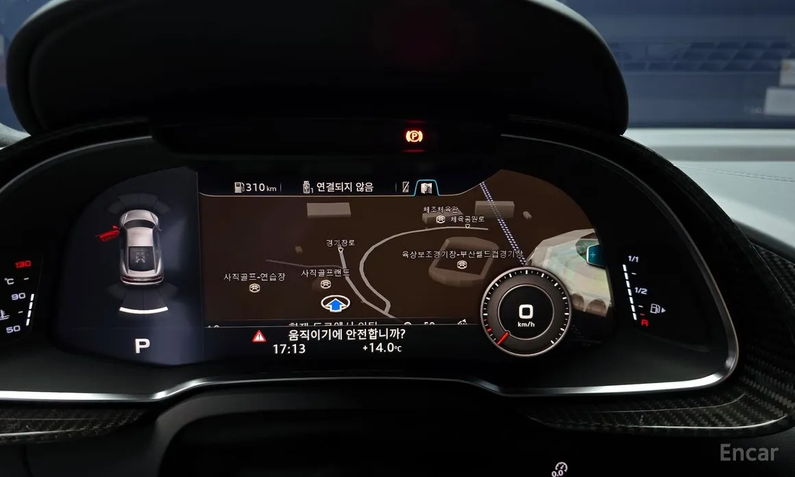 Фото 17 - Audi R8