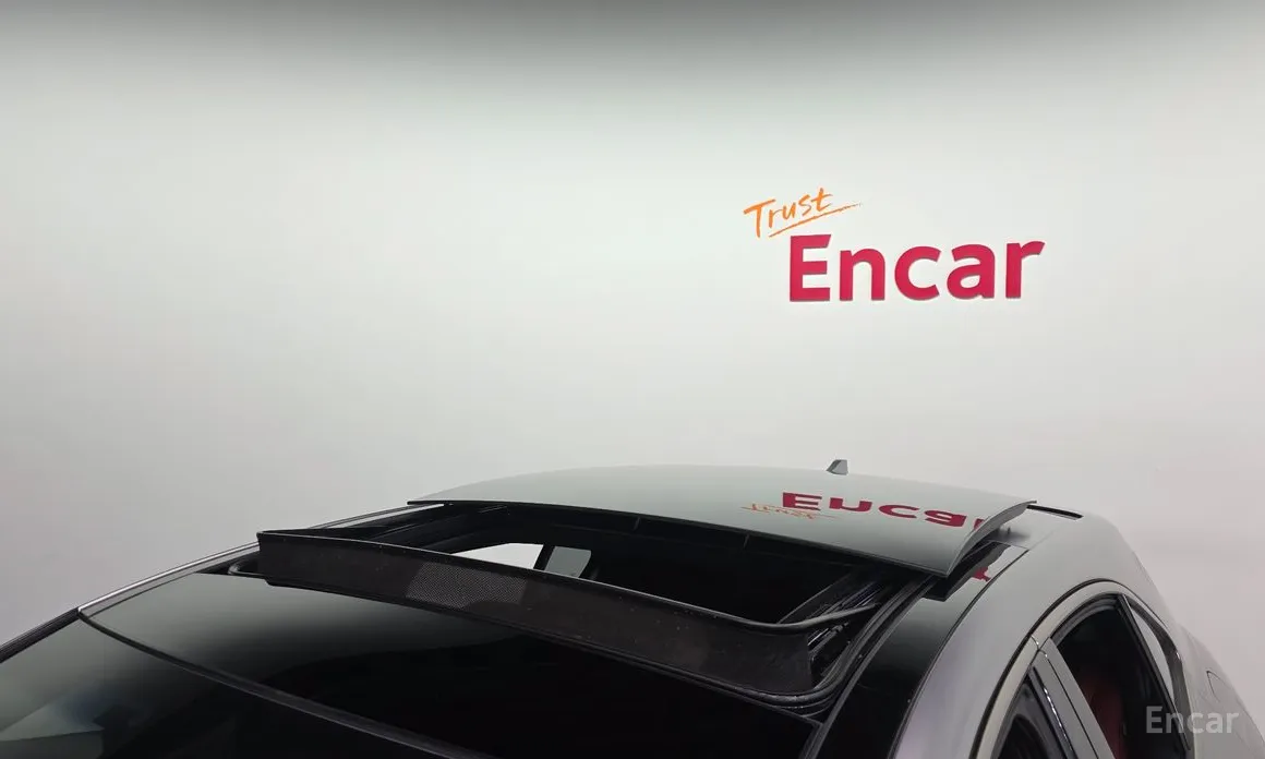 Фото 20 - Genesis G70