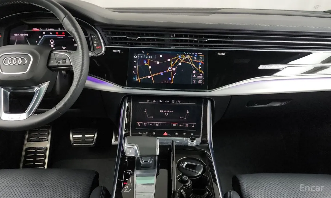 Фото 14 - Audi Q7