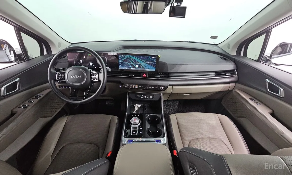 Фото 7 - Kia Carnival