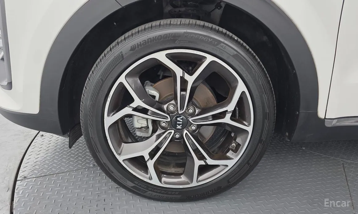 Фото 5 - Kia Sportage