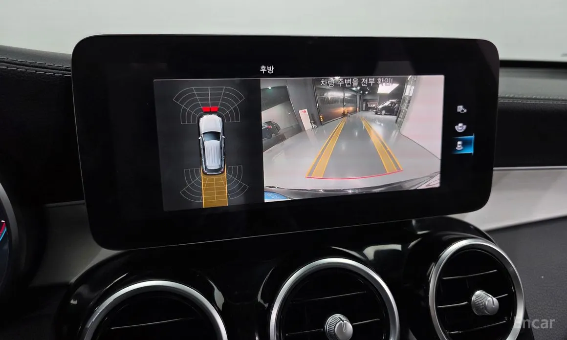 Фото 16 - Mercedes-Benz GLC-Class