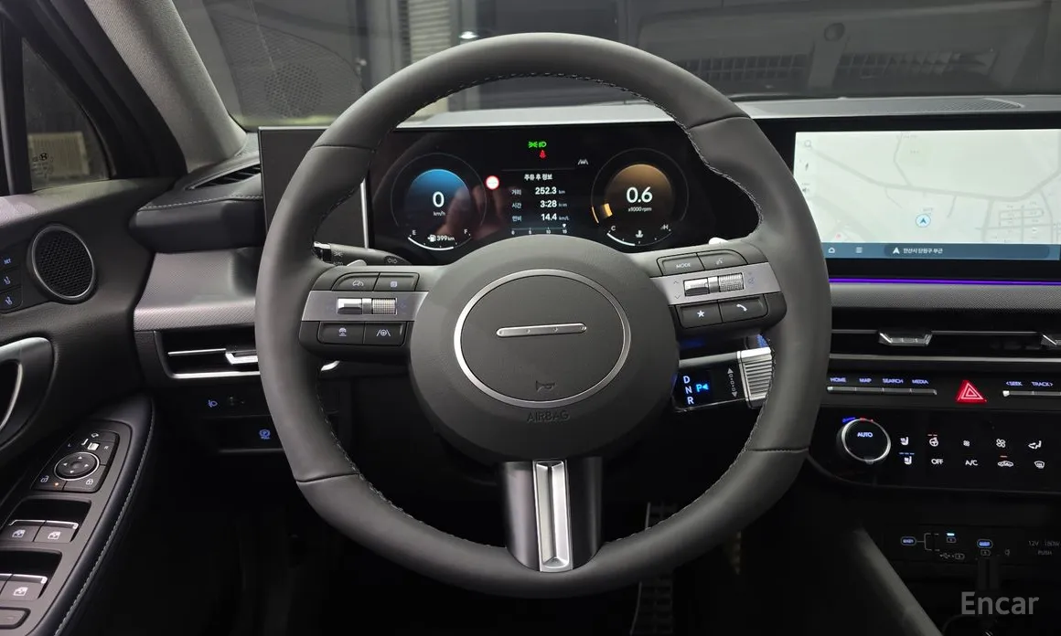 Фото 13 - Hyundai Sonata