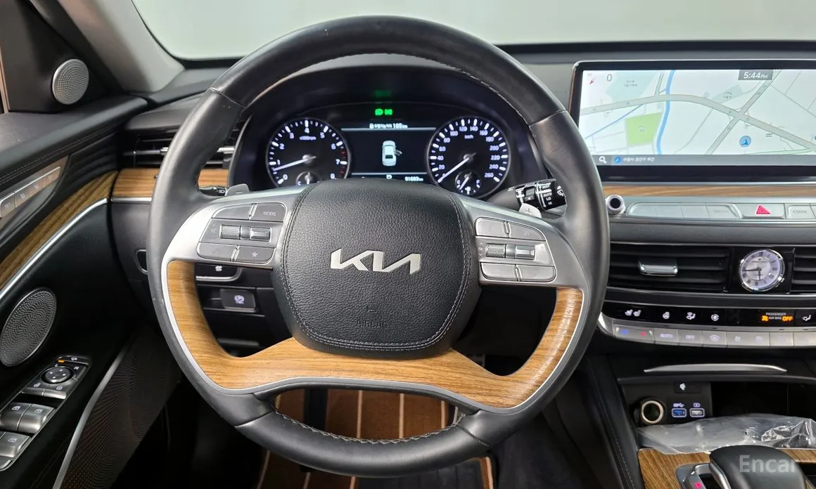 Фото 13 - Kia K9