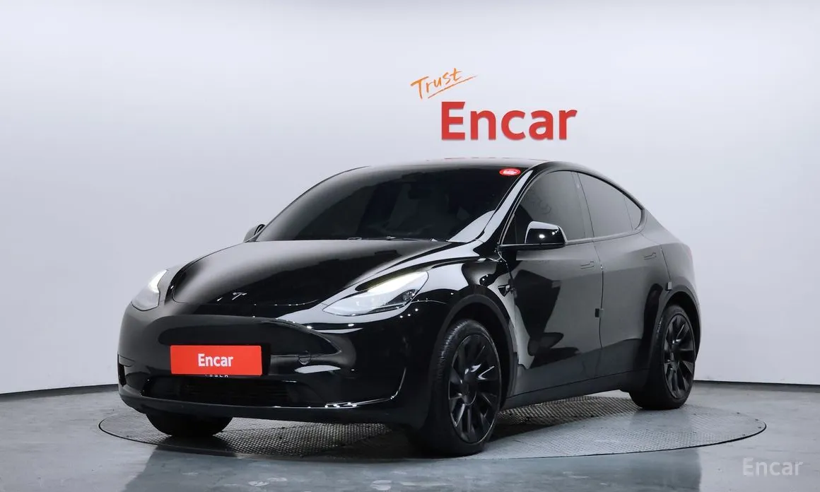 Фото 1 - Tesla Model Y