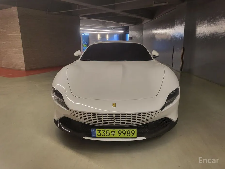 Фото 3 - Ferrari Roma