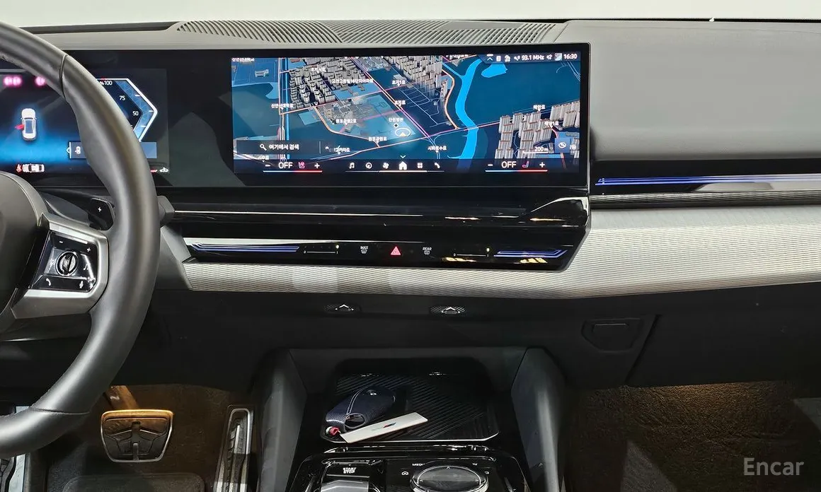 Фото 19 - BMW 5 Series