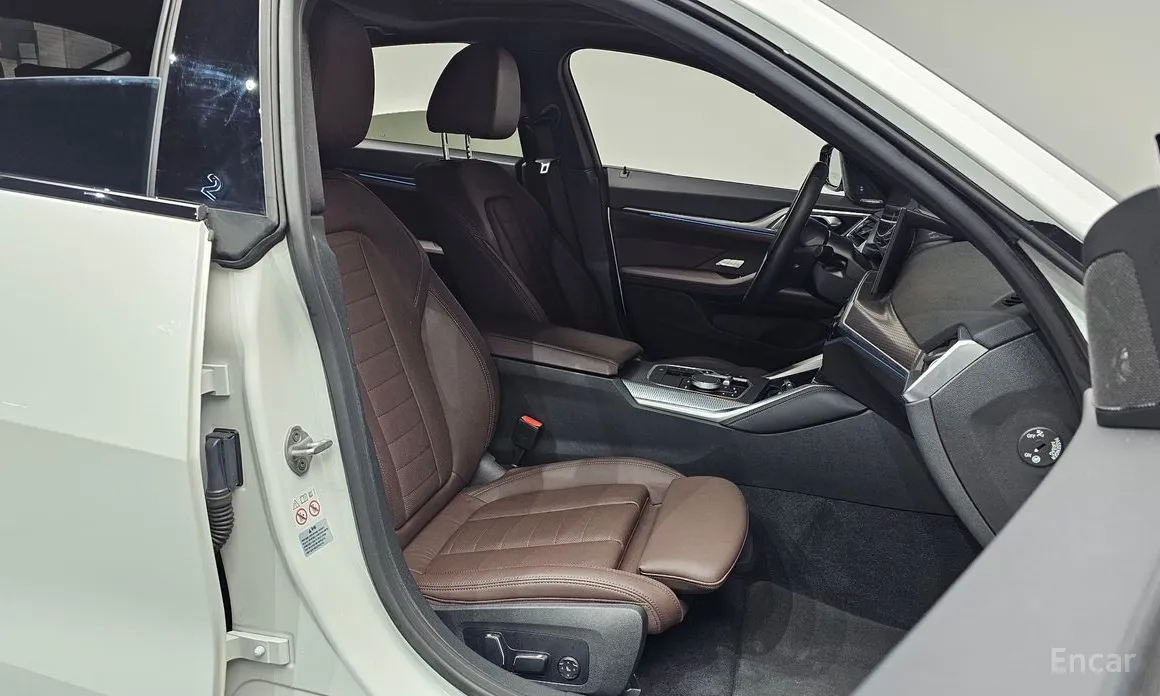 Фото 10 - BMW i4