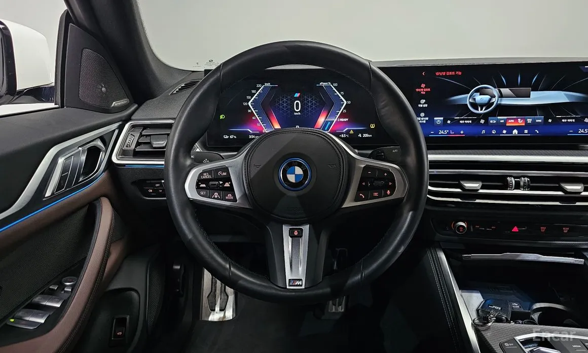 Фото 13 - BMW i4