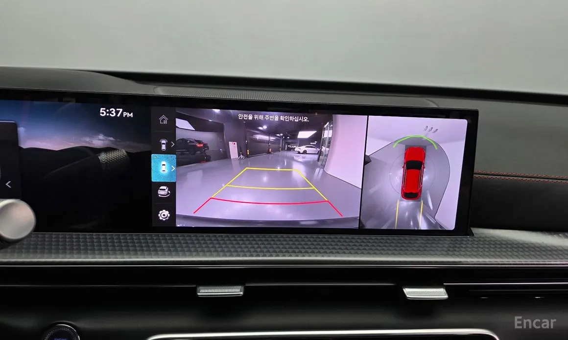 Фото 15 - Genesis GV80