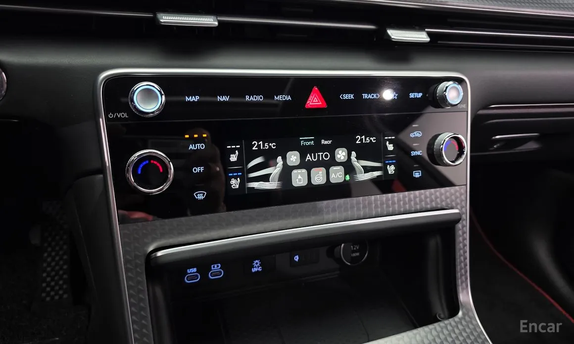 Фото 17 - Genesis GV80