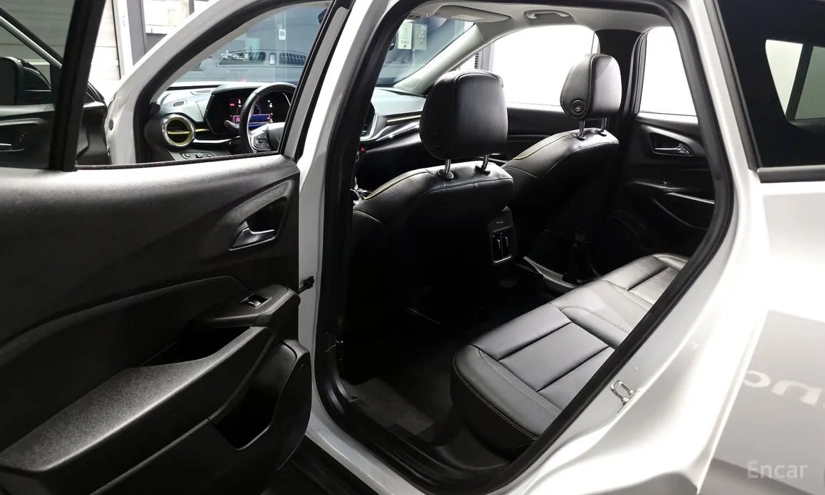 Фото 11 - Chevrolet Trax