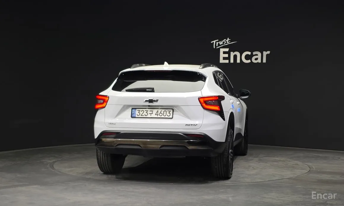 Фото 4 - Chevrolet Trax