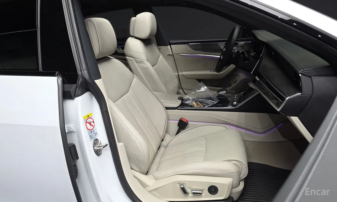 Фото 11 - Audi A7