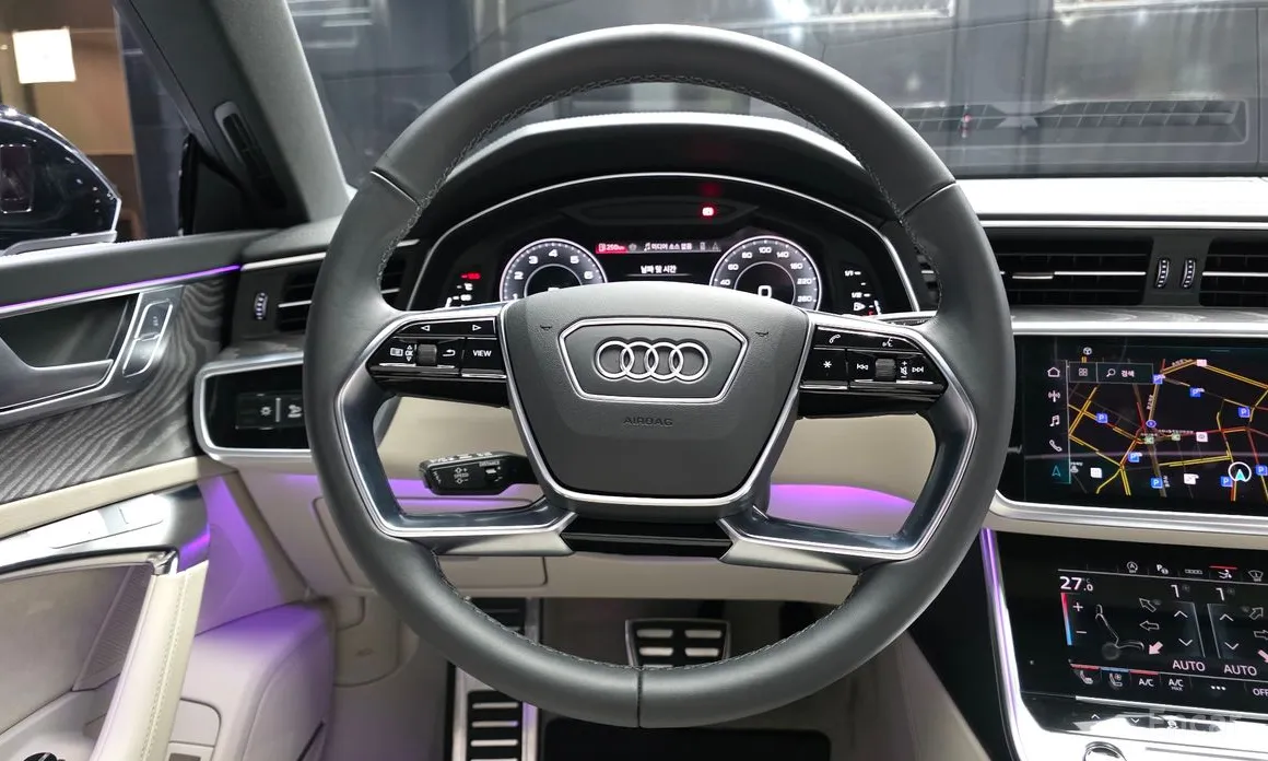 Фото 13 - Audi A7