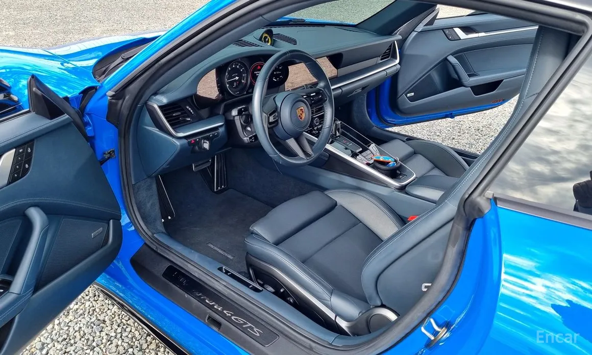 Фото 11 - Porsche 911