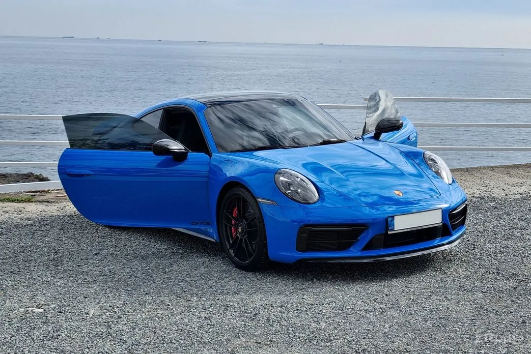 Фото 4 - Porsche 911