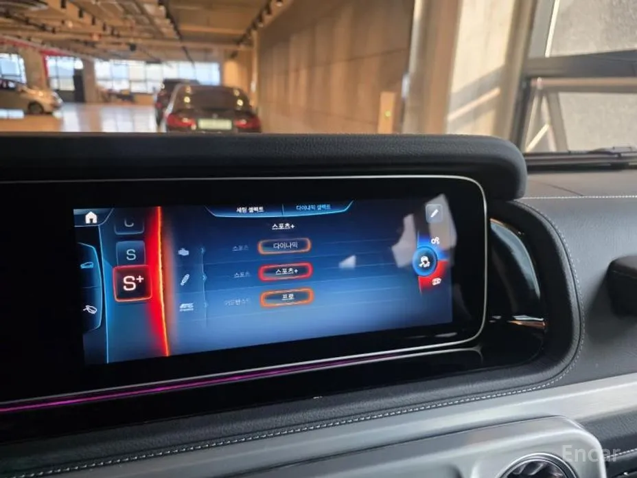 Фото 14 - Mercedes-Benz G-Class