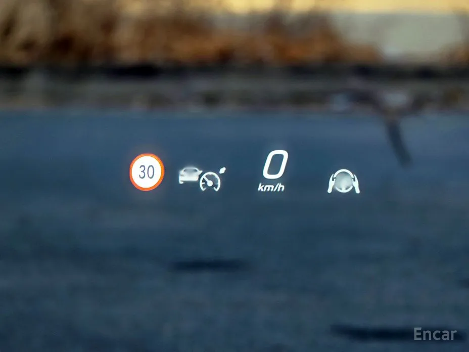 Photo 12 - Mercedes-Benz GLC-Class